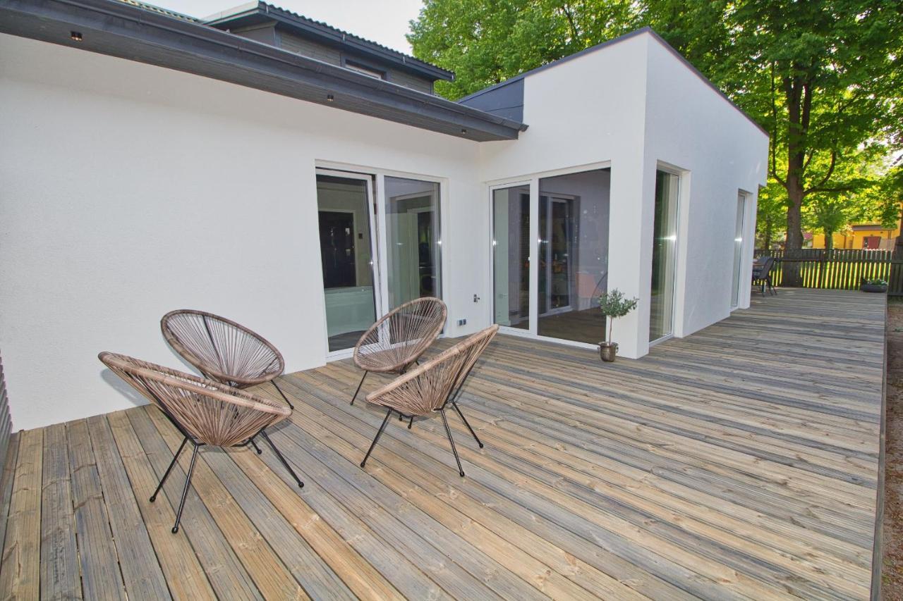 Casa Monkey Paernu With Sauna And Terrace Extérieur photo